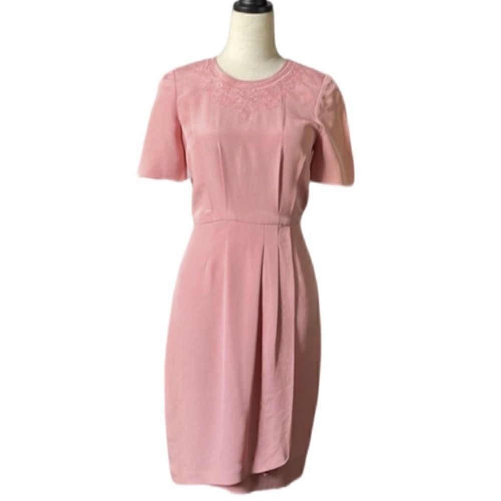 Liz Claiborne Elegant Pink Short Sleeved Dress w/ Embroidered Top (Size: 2P)